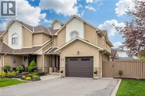 4119 Foxwood Drive Burlington ON L7M 4L3