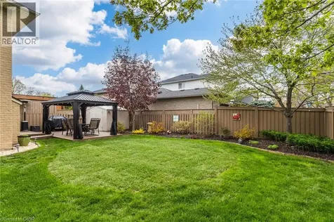 4119 Foxwood Drive Burlington ON L7M 4L3