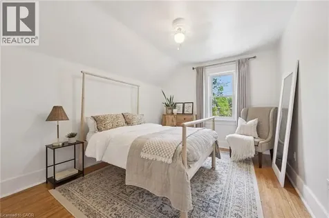 793 Belmont Avenue West Kitchener ON N2M 1P5