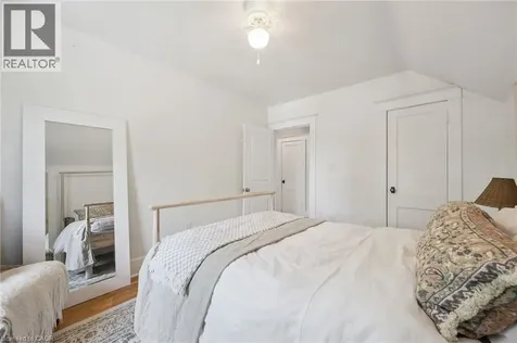 793 Belmont Avenue West Kitchener ON N2M 1P5