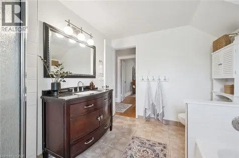 793 Belmont Avenue West Kitchener ON N2M 1P5