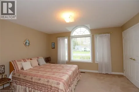 210 Fiddlers Green Road Ancaster ON L9G 1W6