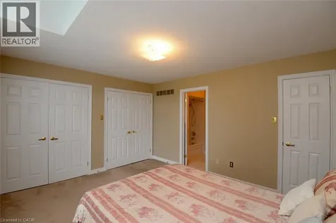 210 Fiddlers Green Road Ancaster ON L9G 1W6