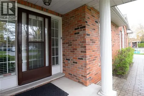 210 Fiddlers Green Road Ancaster ON L9G 1W6