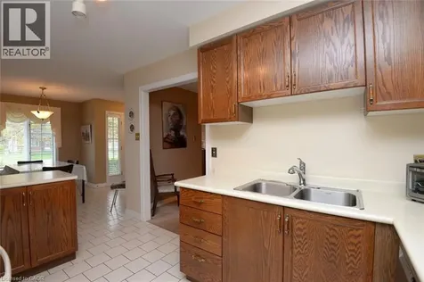 210 Fiddlers Green Road Ancaster ON L9G 1W6