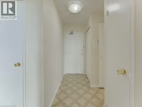 225 Harvard Place Waterloo ON N2N 1C3