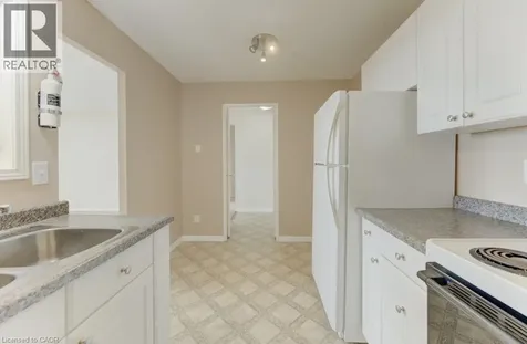 225 Harvard Place Waterloo ON N2N 1C3