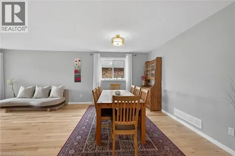 35 Cove Crescent Stoney Creek ON L8E 5A3