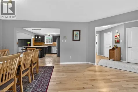 35 Cove Crescent Stoney Creek ON L8E 5A3