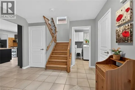 35 Cove Crescent Stoney Creek ON L8E 5A3