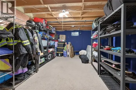35 Cove Crescent Stoney Creek ON L8E 5A3