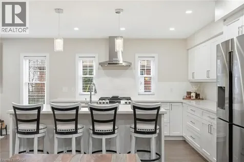 109 Ray Street North Hamilton ON L8R 2Y1