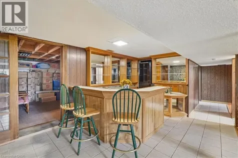 2204 Cartier Crescent Burlington ON L7P 2Z5