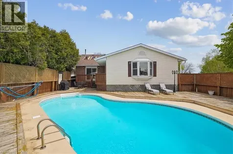2204 Cartier Crescent Burlington ON L7P 2Z5
