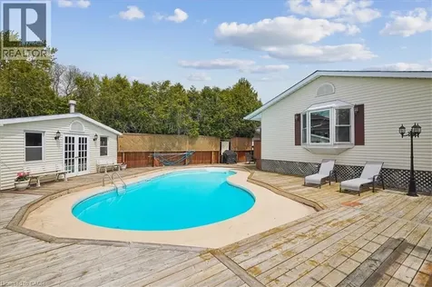 2204 Cartier Crescent Burlington ON L7P 2Z5