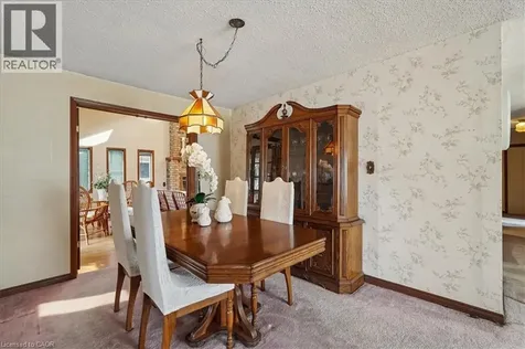 2204 Cartier Crescent Burlington ON L7P 2Z5