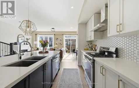 105 Dorian Drive Whitby ON L1P 0C8