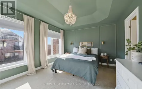 105 Dorian Drive Whitby ON L1P 0C8