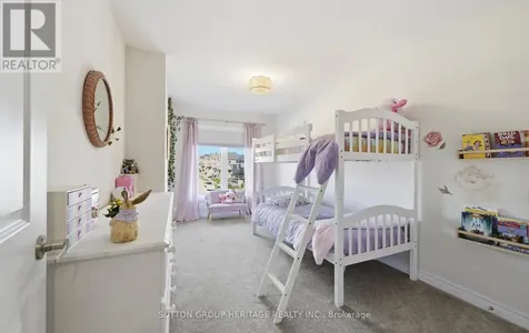105 Dorian Drive Whitby ON L1P 0C8