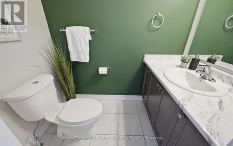 105 Dorian Drive Whitby ON L1P 0C8
