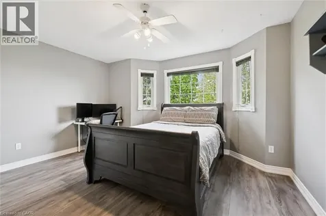 124 Gibbons Drive Fergus ON N1M 3W2