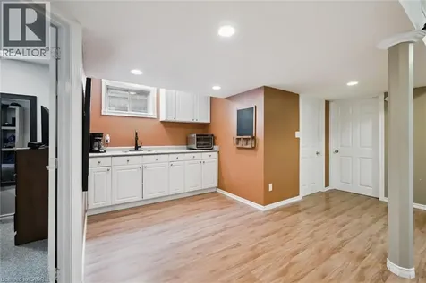 124 Gibbons Drive Fergus ON N1M 3W2