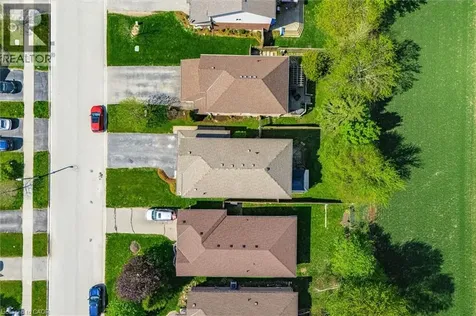 124 Gibbons Drive Fergus ON N1M 3W2