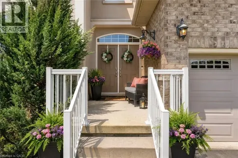 16 Westridge Drive Hamilton ON L9C 0C2