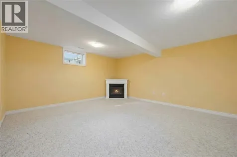 207 Cassandra Boulevard Sarnia ON N7S 0A3