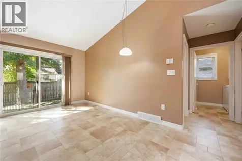 207 Cassandra Boulevard Sarnia ON N7S 0A3