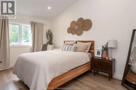14 Clara Crescent Chatham ON N7M 0R8