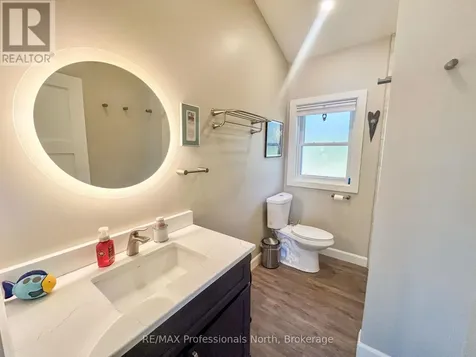 563 Dalhaven Road Selwyn ON K0L 1T0