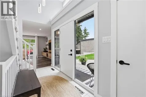 25 Shadywood Lane Cambridge ON N1R 5S2
