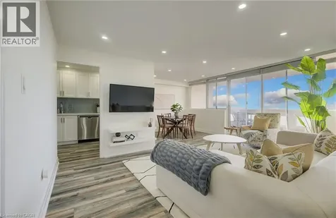 3590 Kaneff Crescent Mississauga ON L5A 3X3