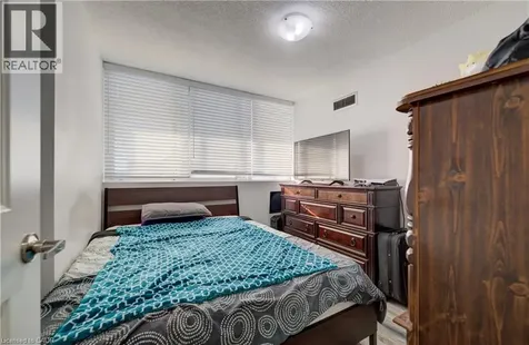 3590 Kaneff Crescent Mississauga ON L5A 3X3