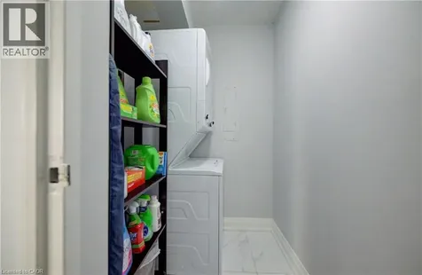 3590 Kaneff Crescent Mississauga ON L5A 3X3