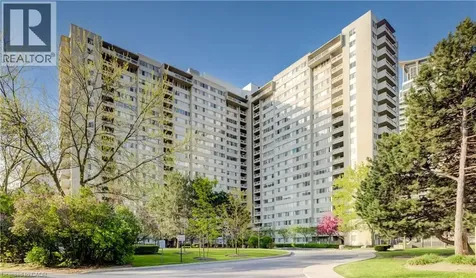 3590 Kaneff Crescent Mississauga ON L5A 3X3