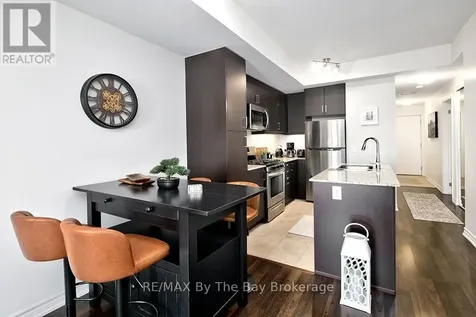 17 Spooner Crescent Collingwood ON L9Y 1T3