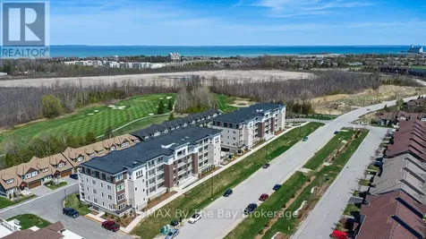 17 Spooner Crescent Collingwood ON L9Y 1T3