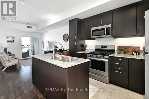17 Spooner Crescent Collingwood ON L9Y 1T3