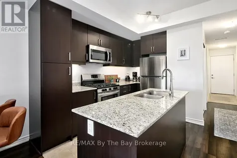 17 Spooner Crescent Collingwood ON L9Y 1T3