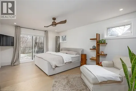 327 Goodram Drive Burlington ON L7L 2J9
