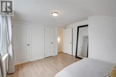 327 Goodram Drive Burlington ON L7L 2J9