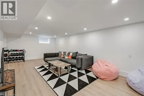 327 Goodram Drive Burlington ON L7L 2J9