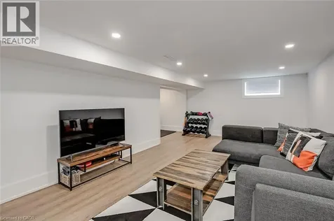 327 Goodram Drive Burlington ON L7L 2J9