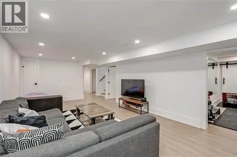 327 Goodram Drive Burlington ON L7L 2J9