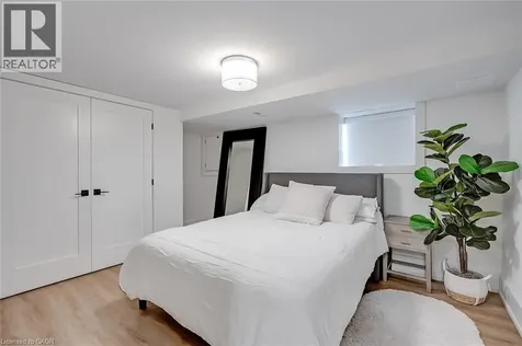 327 Goodram Drive Burlington ON L7L 2J9