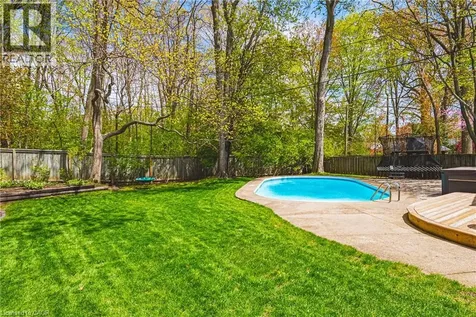327 Goodram Drive Burlington ON L7L 2J9