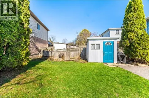 10 Ristau Crescent Kitchener ON N2E 3A8