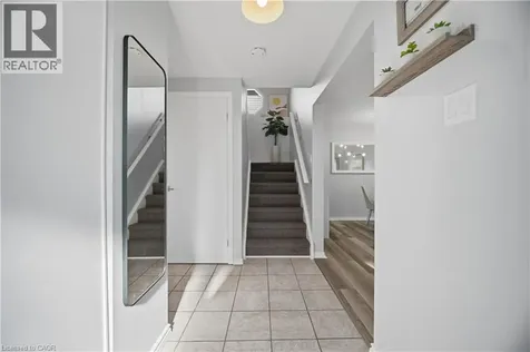 10 Ristau Crescent Kitchener ON N2E 3A8